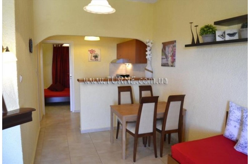 Готель Zorbas Village Hotel, 2★